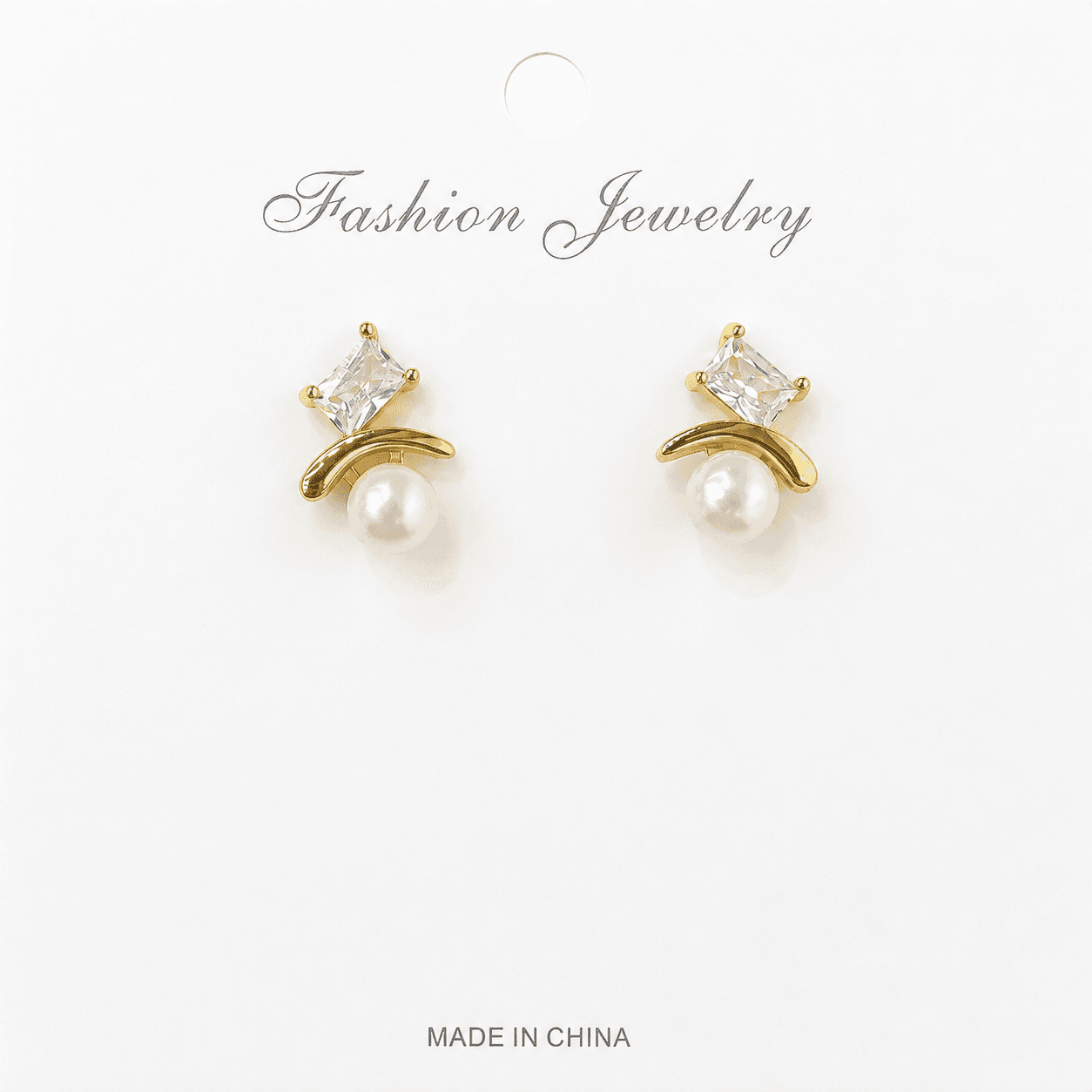 Aretes de perlas minimalista con circonita