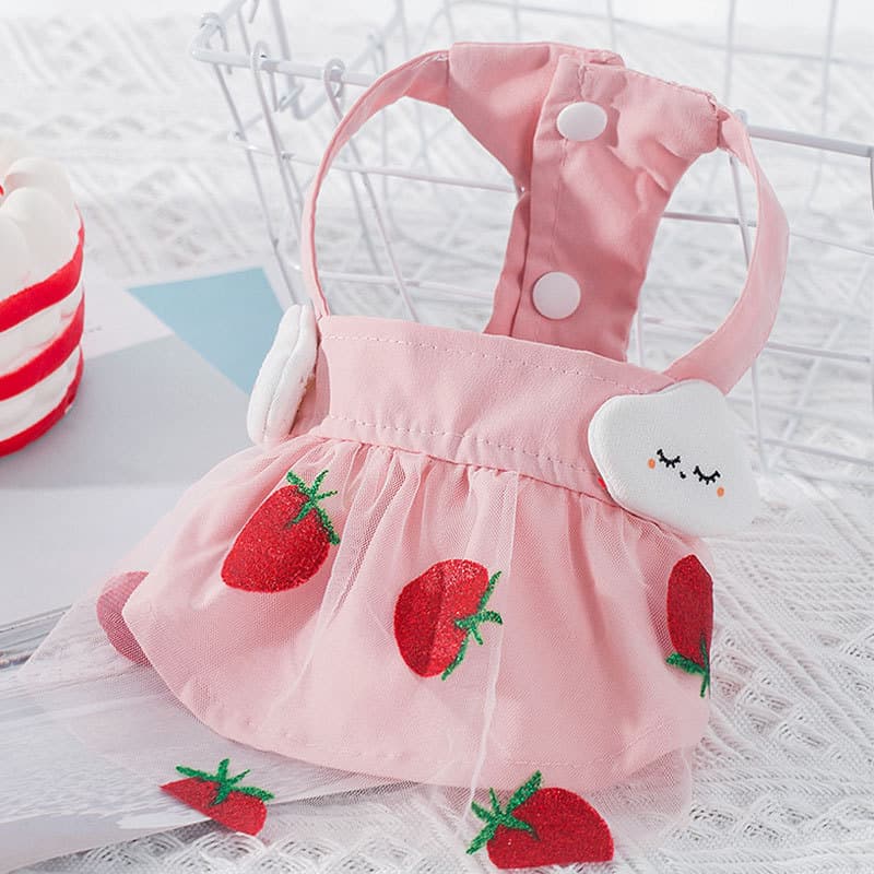 Vestido de princesa de fresas para perros