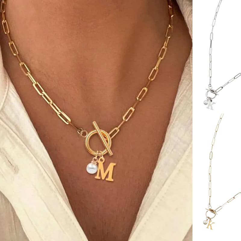 Collar de acero inoxidable con letras inglesas