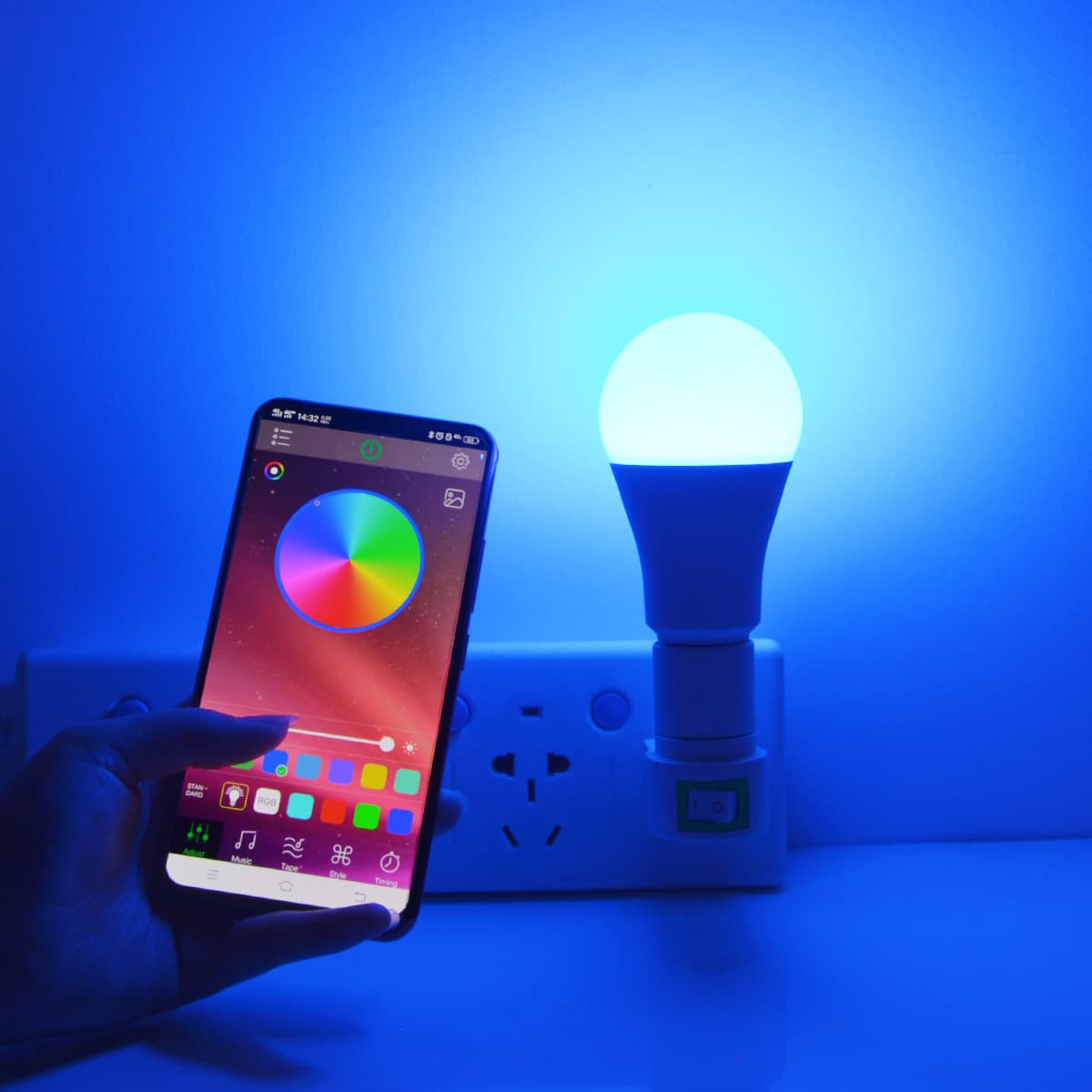 Bombilla LED RGB inteligente con Bluetooth y control remoto
