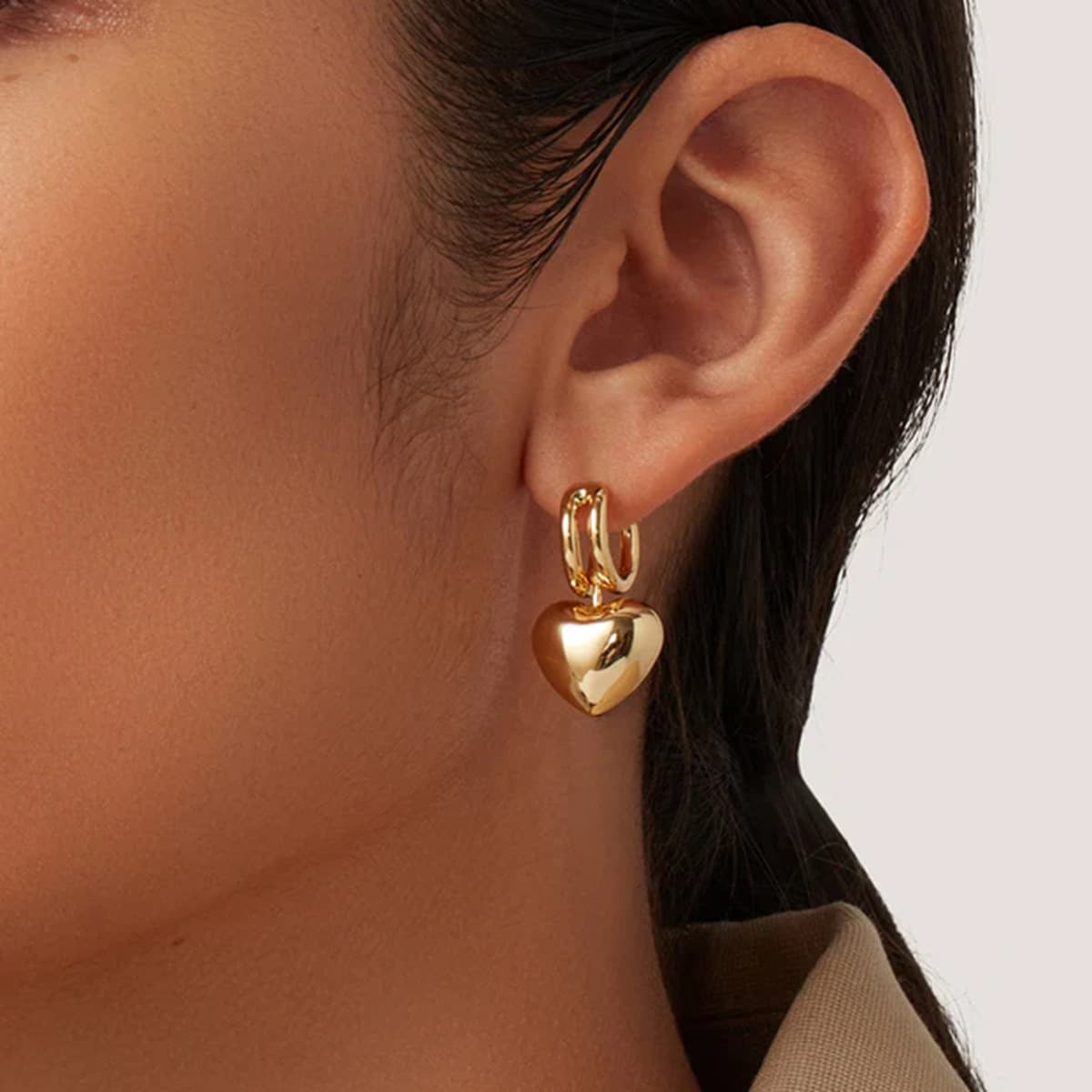 Aretes de corazón en acero inoxidable