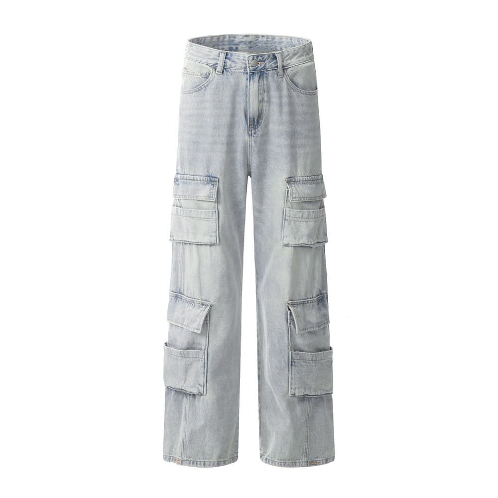 Pantalones denim cargo azul claro con múltiples bolsillos