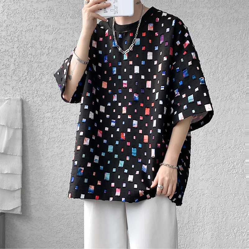 Camiseta de hombre con efecto rasgado y manga corta