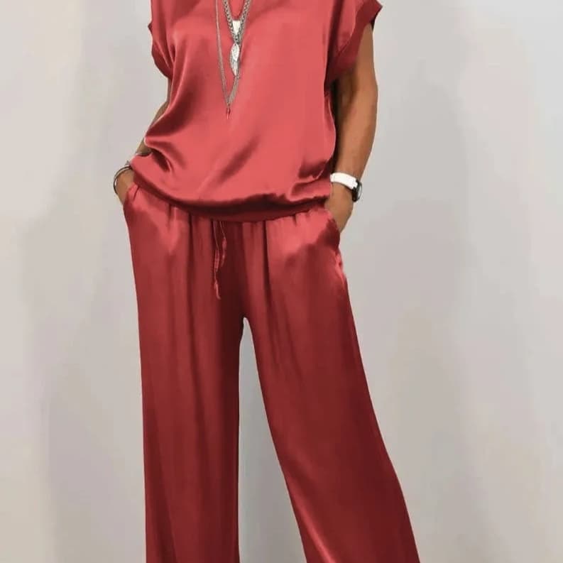 Conjunto casual de blusa suelta y pantalón ancho