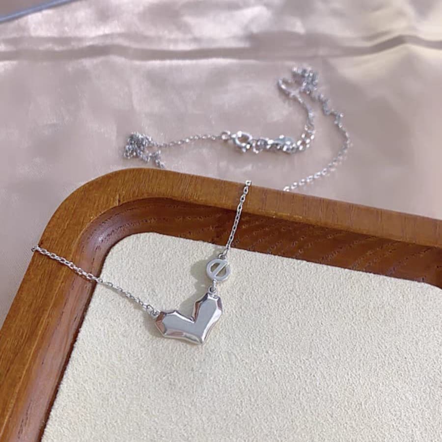 Collar corazón de plata esterlina 999 minimalista