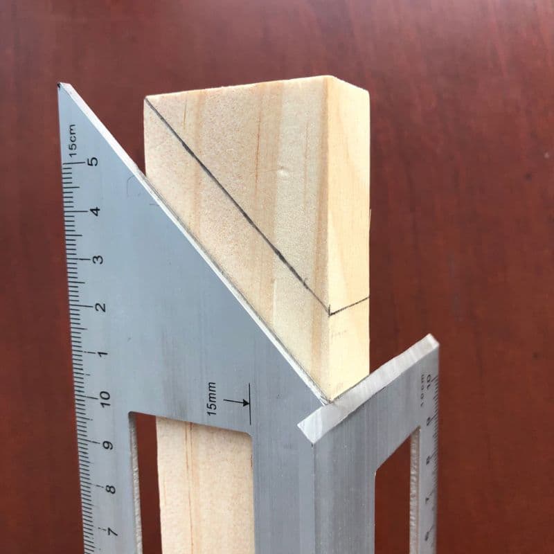 Escuadra multifuncional 45-90° en aleación de aluminio
