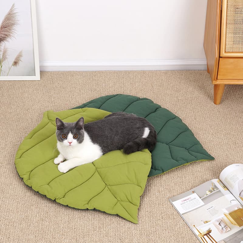 Cama suave perro gato forma hoja lavable máquina