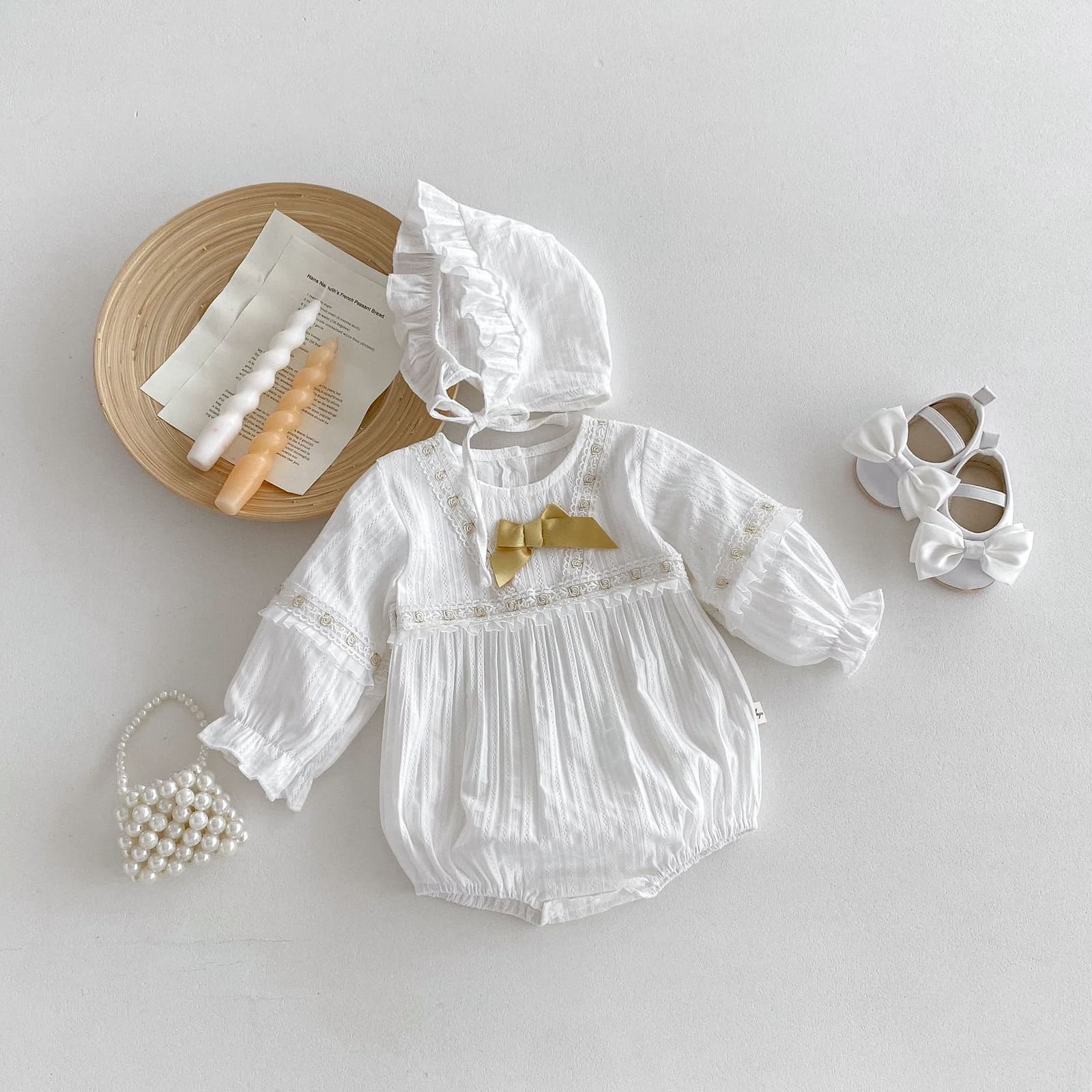 Pijama mono estilo coreano para bebé con capucha
