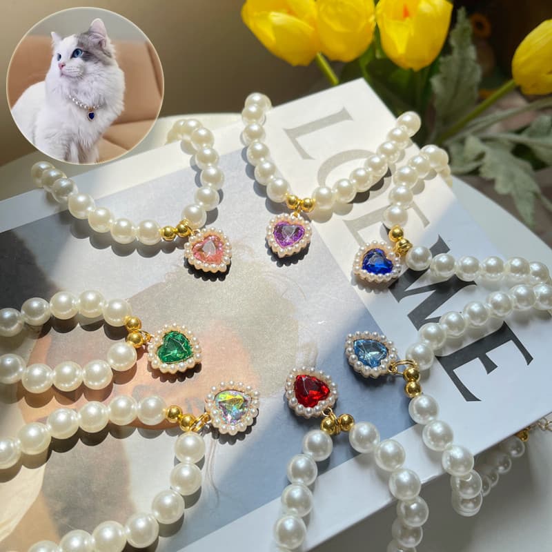 Collar de joya para mascotas con cristal corazón perla