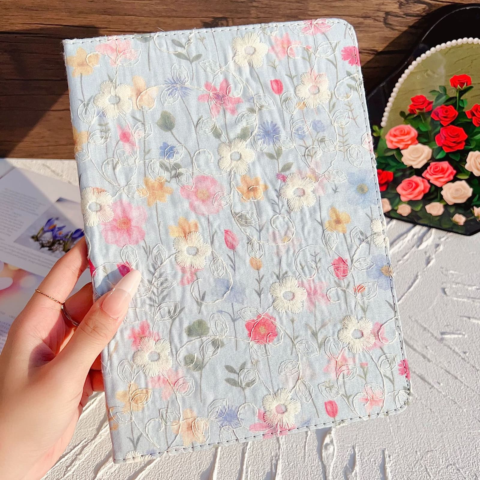 Funda para iPad con soporte para lápiz resistente a caídas