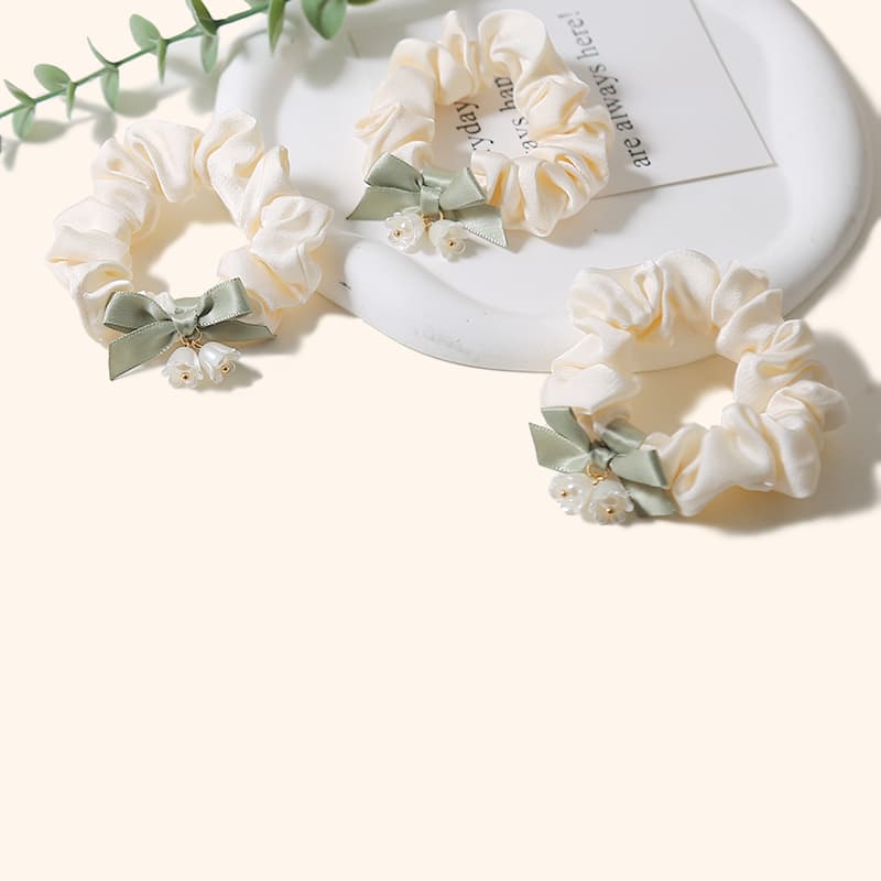 Coletero con diseño floral Lily para cabello