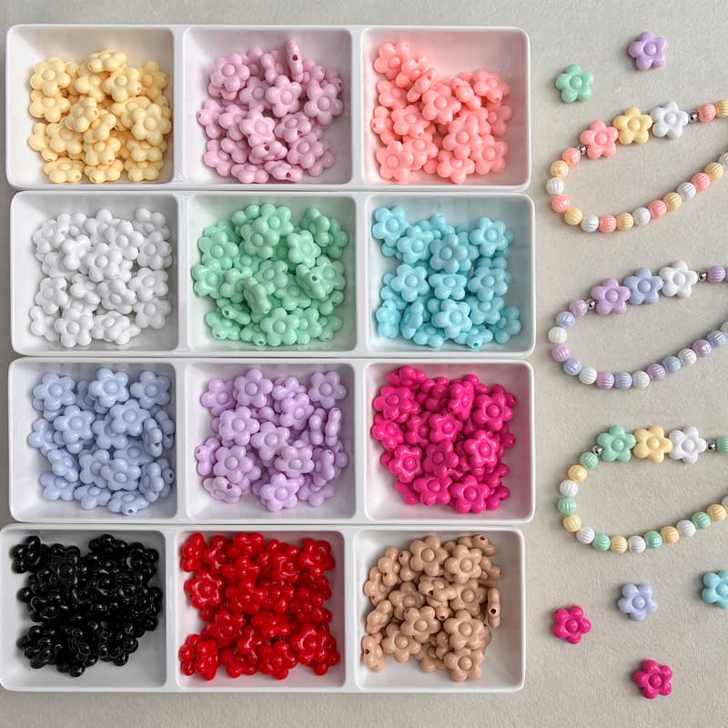 Cuentas acrílicas de flor de plumeria para pulseras y collares