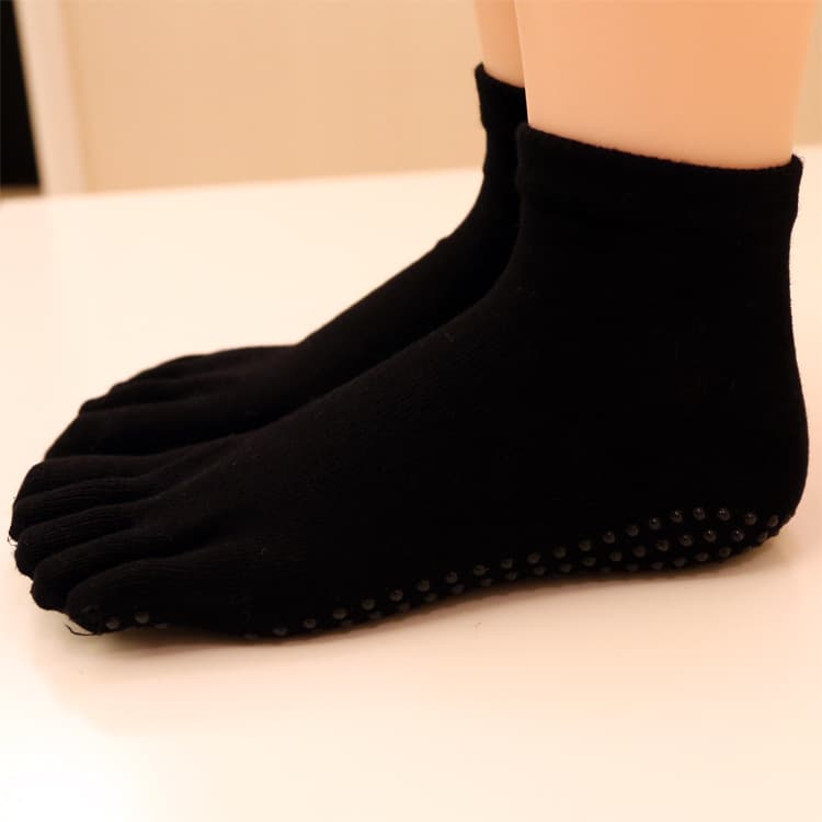 Calcetines deportivos con dedos separados antideslizante para hombre