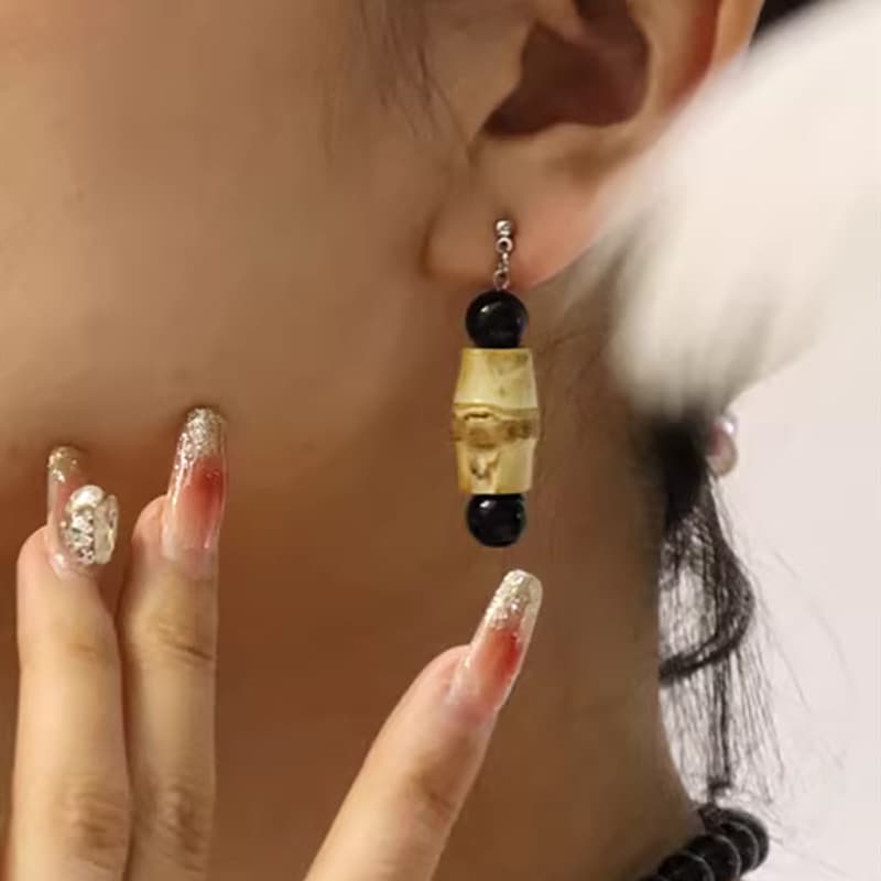 Aretes de plata con diseño de bambú artesanal